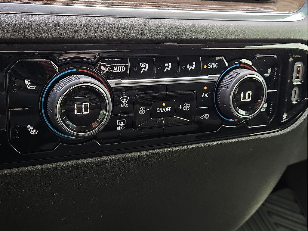 Used 2024 Chevrolet Silverado 3500HD LT For Sale in Farmington, AR