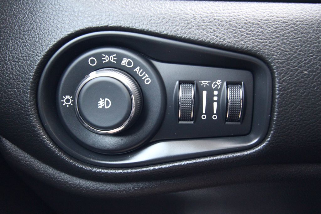 Used 2019 Jeep Renegade SUV
