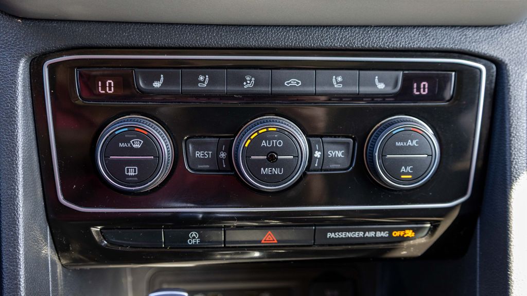 Used 2021 Volkswagen Atlas 2.0T SEL Premium 4D Sport Utility