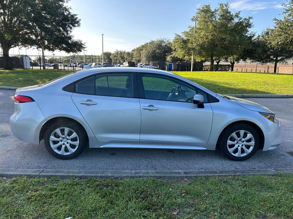 2024 Toyota Corolla LE 6