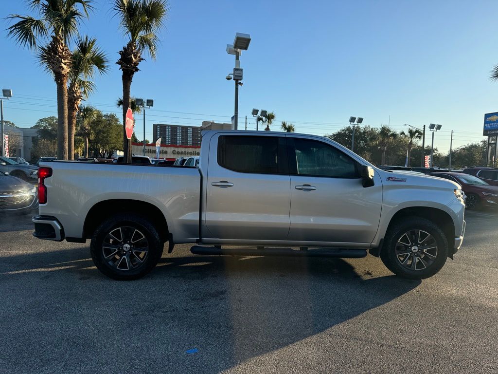 2020 Chevrolet Silverado 1500 RST 9