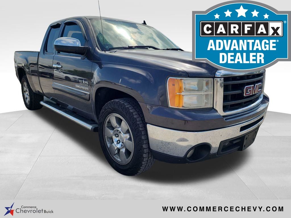 Storm Gray Metallic 2011 GMC Sierra 1500 SLE Ext. Cab Pickup Truck 4X2 6-Speed Automatic