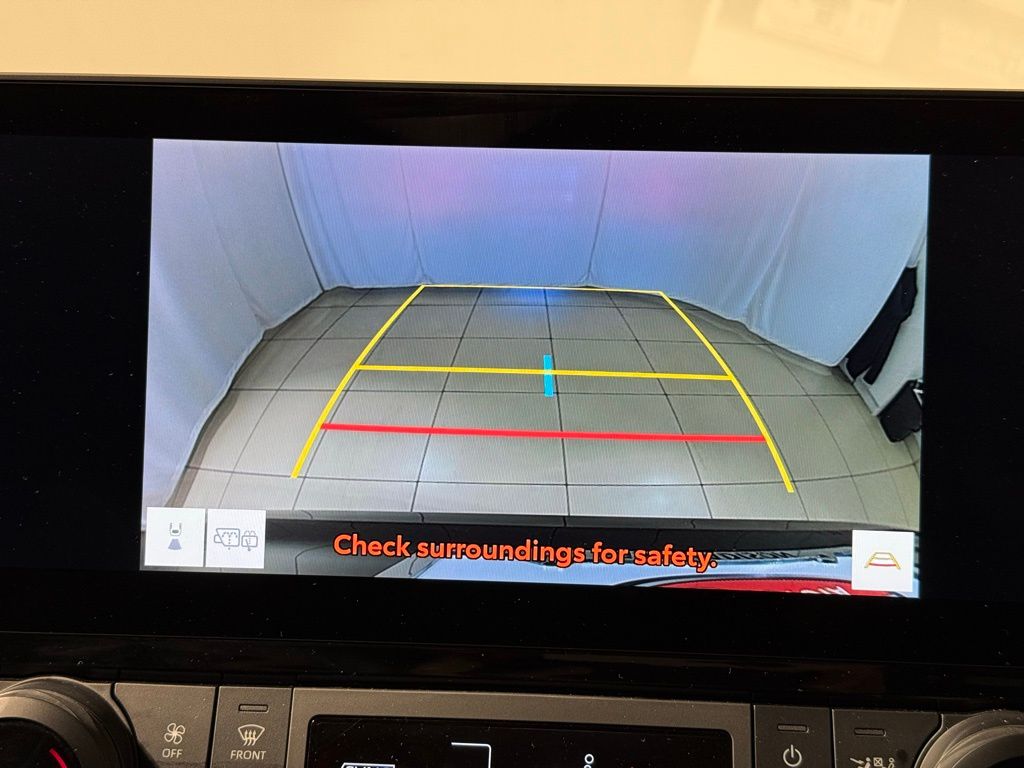 Thumbnail: 2025 Toyota Grand Highlander - 28