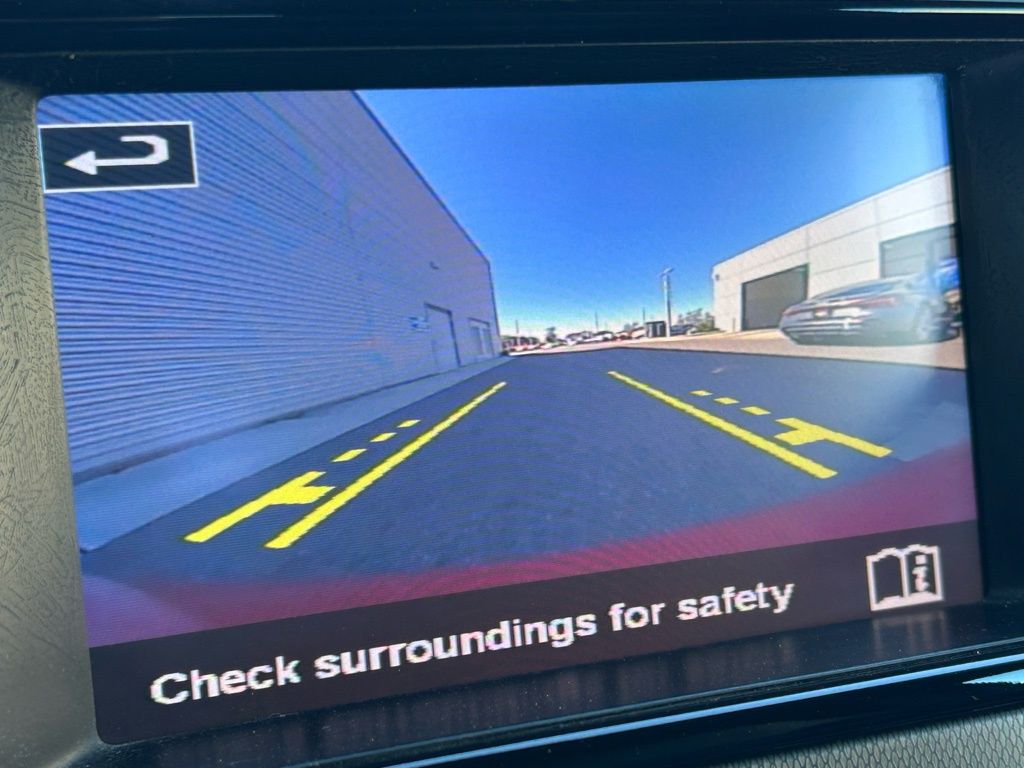 Used 2014  Jaguar S image 42