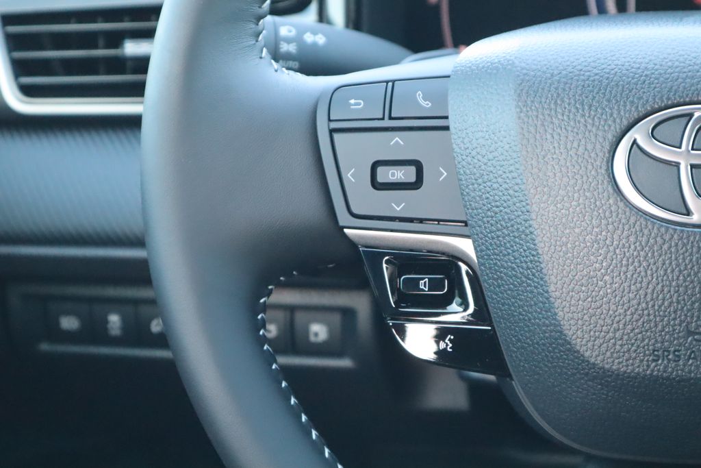 Thumbnail: 2026 Toyota Camry - 11