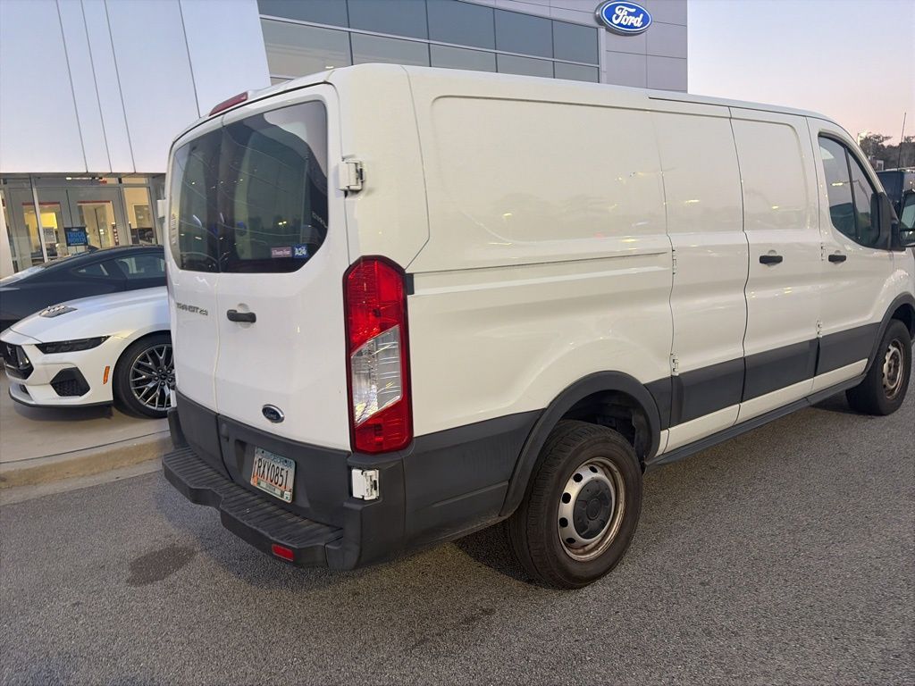 2019 Ford Transit-250 