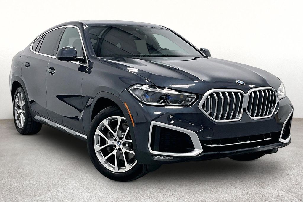 2020 BMW X6 Gris (Arctic Gray Metallic) SUV/Crossover Tracción en las cuatro ruedas 8 velocidades Automática
