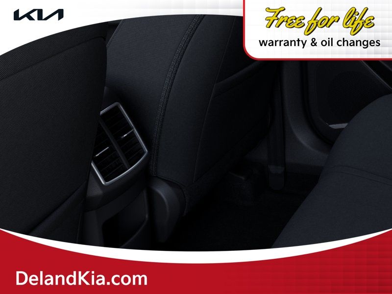 New 2027 Kia Sportage Hybrid Sedan