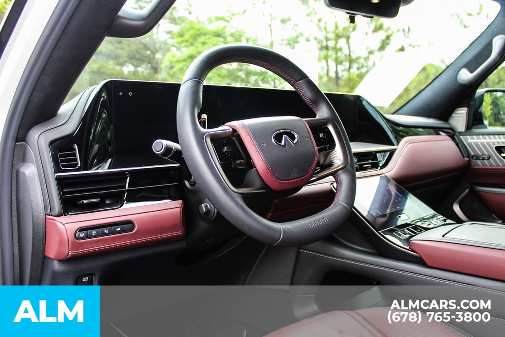 Used 2025 Black INFINITI AUTOGRAPH image 35