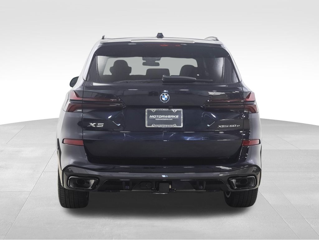 Thumbnail: 2026 BMW X5 - 4