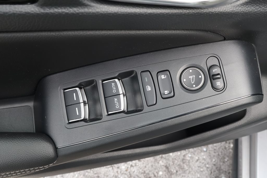 Thumbnail: 2023 Honda Civic - 12