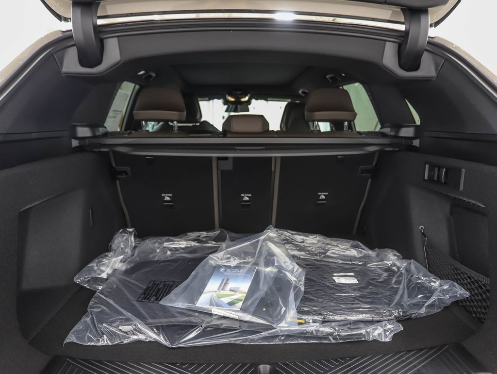 Thumbnail: 2026 BMW X3 - 24