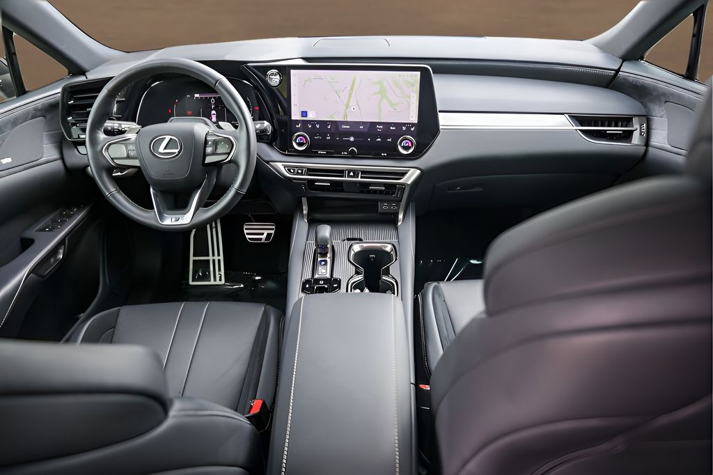Used 2024 White Lexus 500h F SPORT Performance image 29
