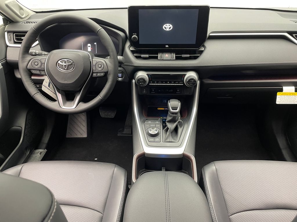 Thumbnail: 2025 Toyota RAV4 - 19