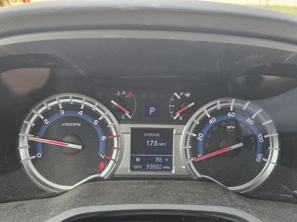 Certified Used 2015 Red Toyota SR5 Premium image 26