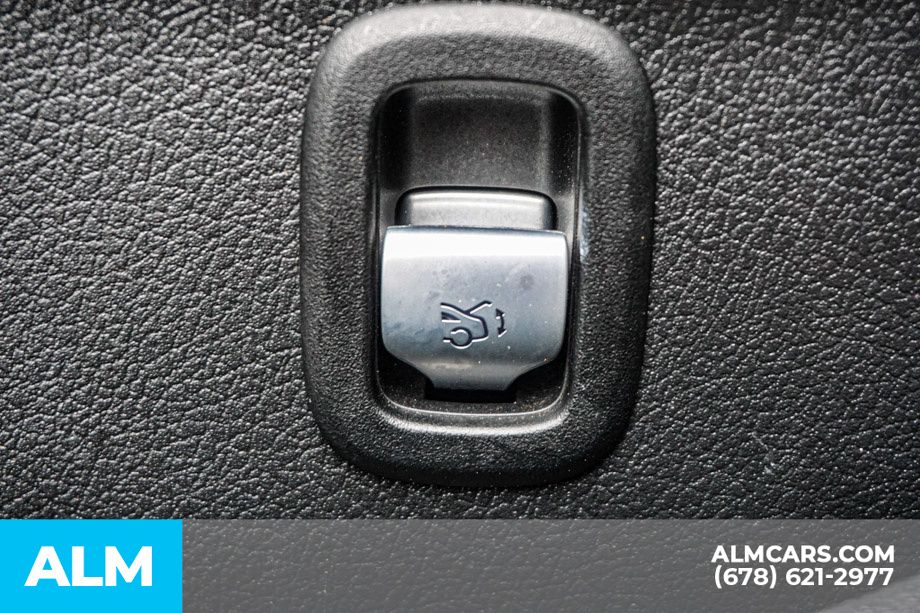Used 2024 Black Mercedes-Benz C 300 image 49
