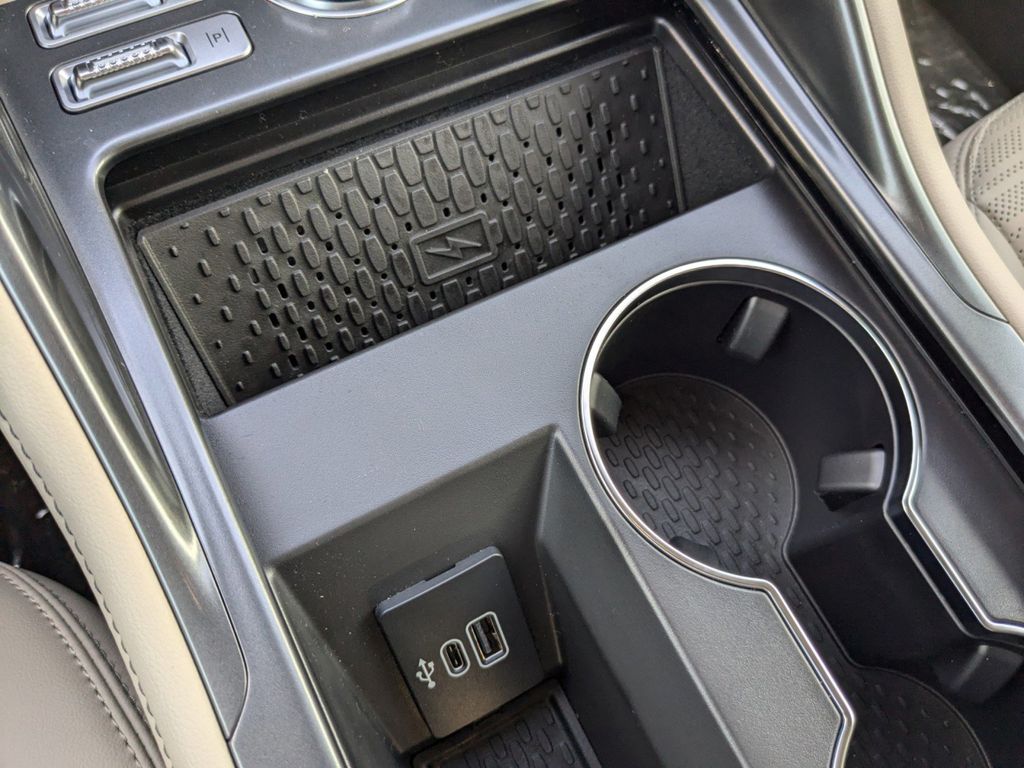 2025 Lincoln Nautilus Hybrid Reserve