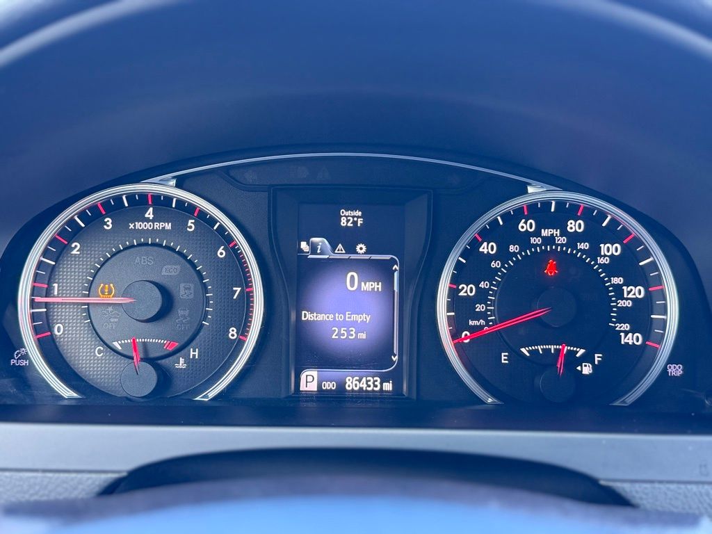 2016 Toyota Camry SE