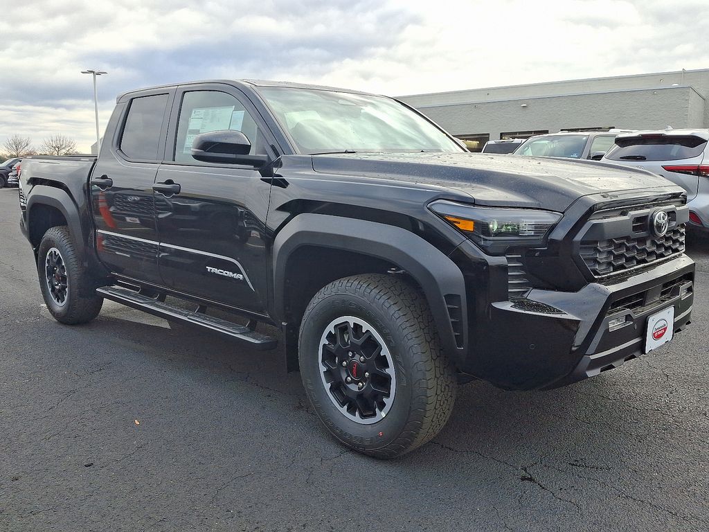 2024 Toyota Tacoma TRD Off-Road 2