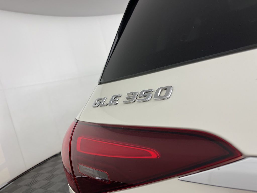 Thumbnail: 2024 Mercedes-Benz GLE - 3