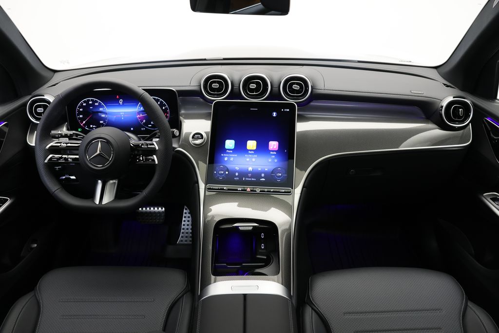 Thumbnail: 2027 Mercedes-Benz GLC - 18