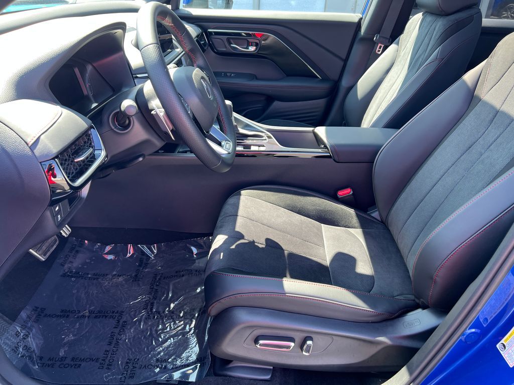 Thumbnail: 2025 Acura ADX - 14