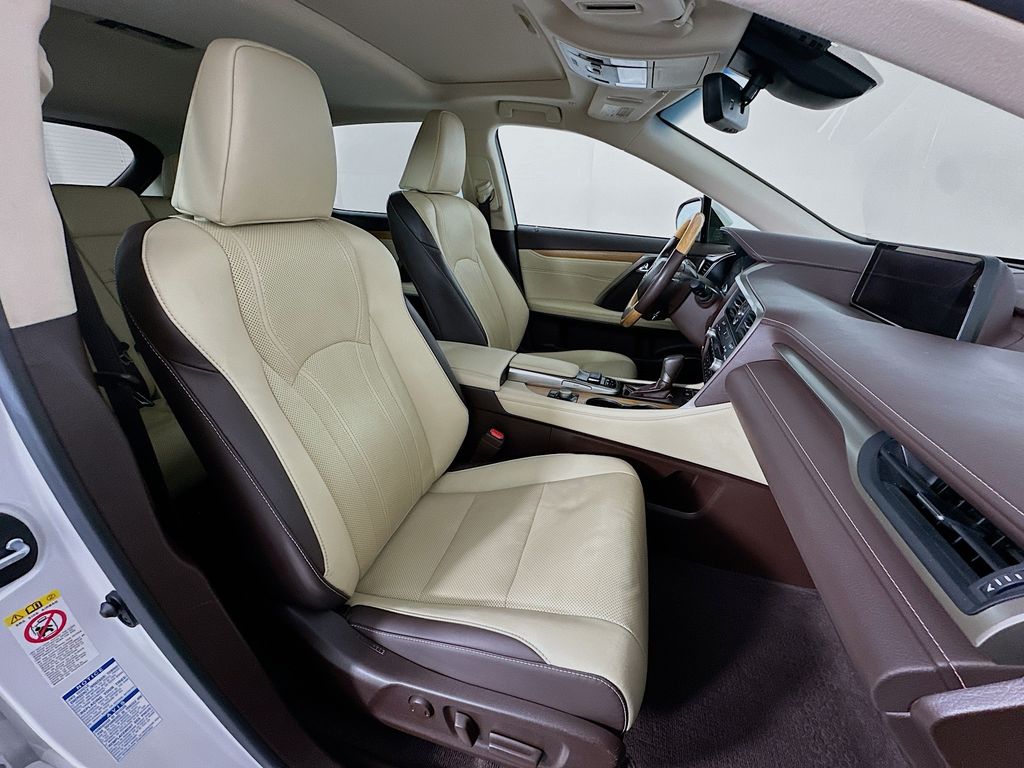 Thumbnail: 2018 Lexus RX - 29