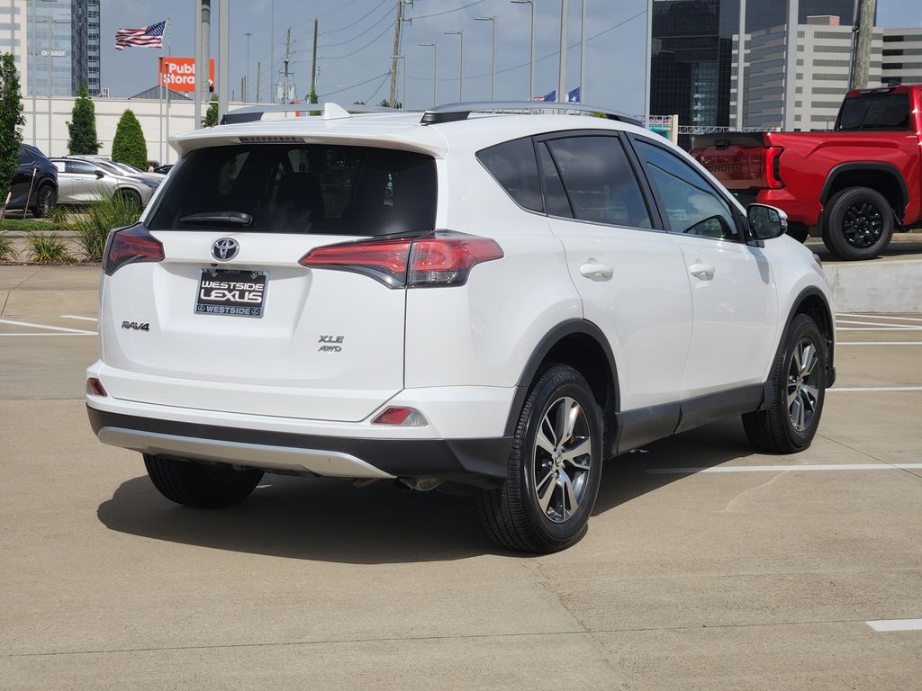 2016 Toyota RAV4 XLE White at Baytown Hyundai