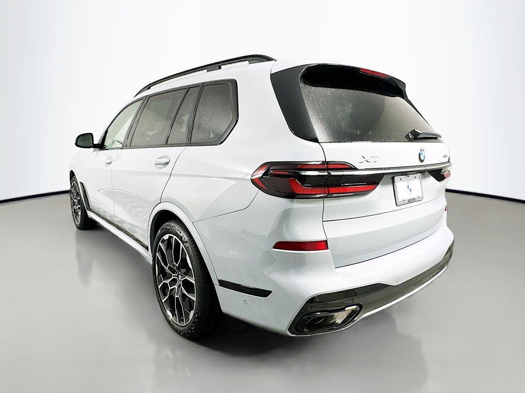 2025 BMW X7 xDrive40i 7