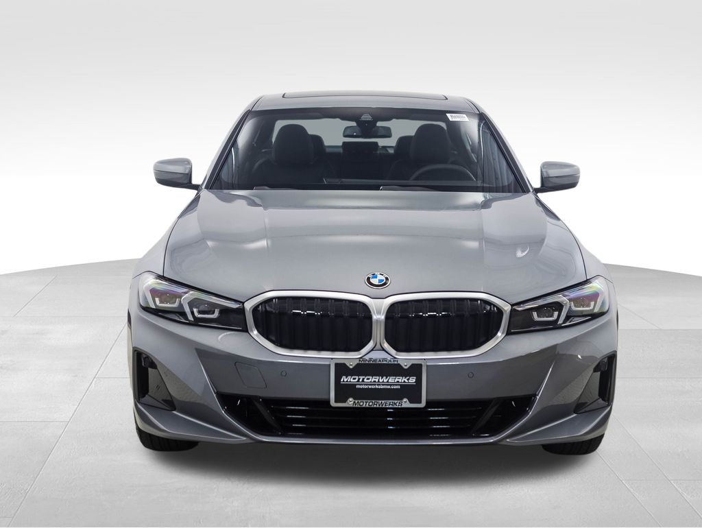 Thumbnail: 2025 BMW 3 Series - 9