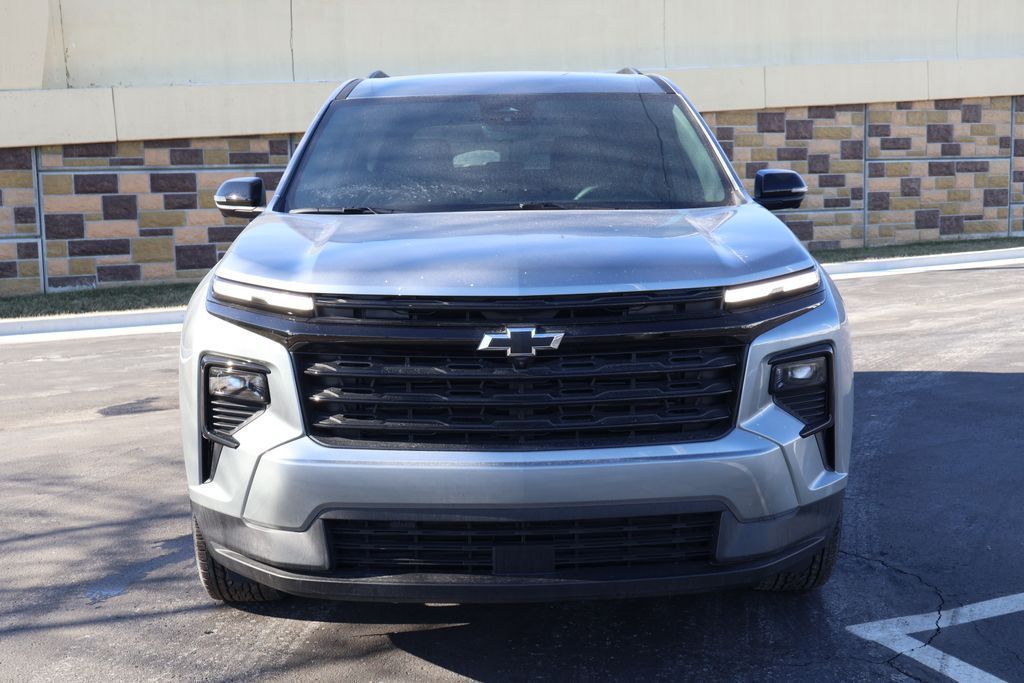 View vehicle photo 2