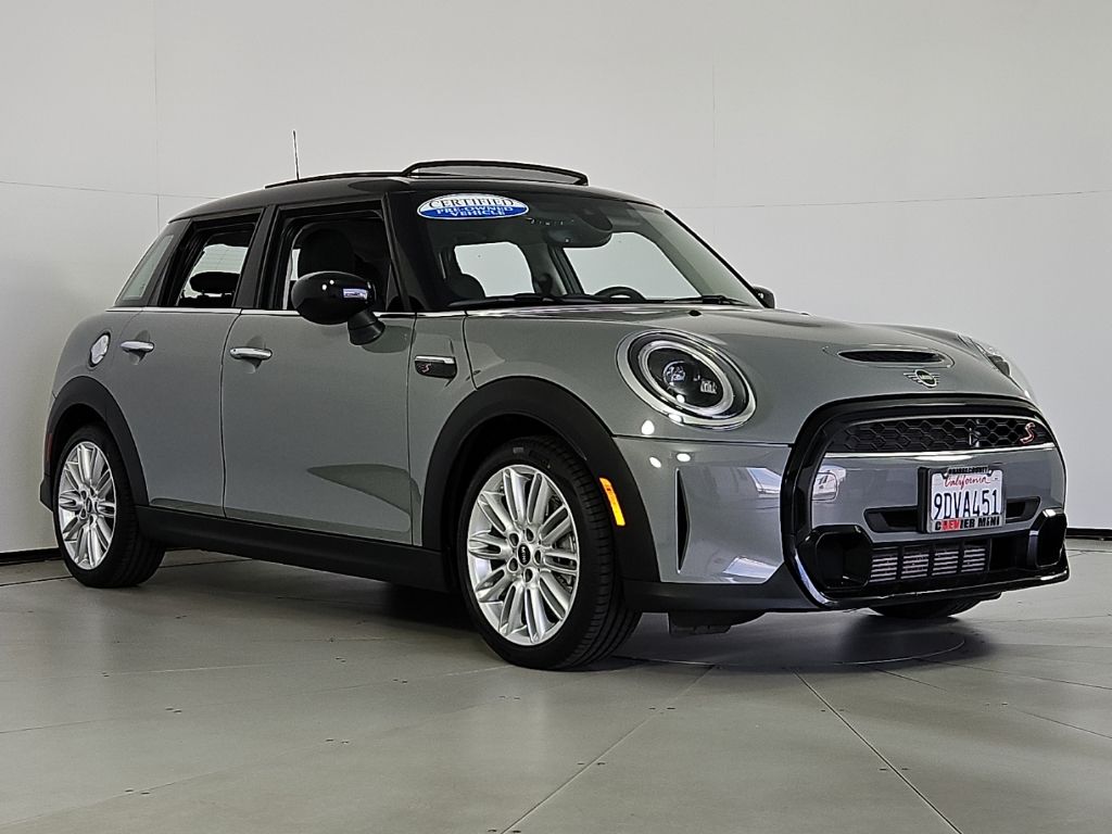 Thumbnail: 2023 MINI Cooper - 4