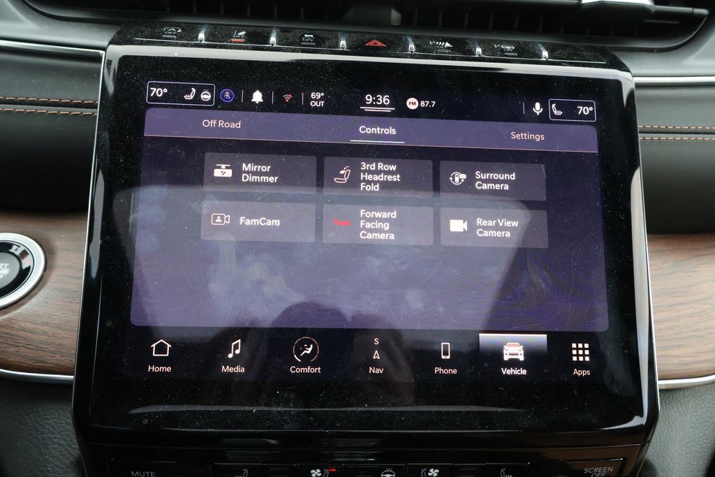 2021 Jeep Grand Cherokee L Summit 24