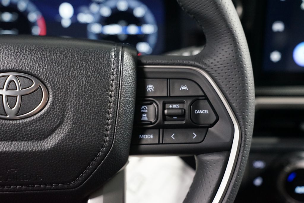 Thumbnail: 2025 Toyota 4Runner - 14