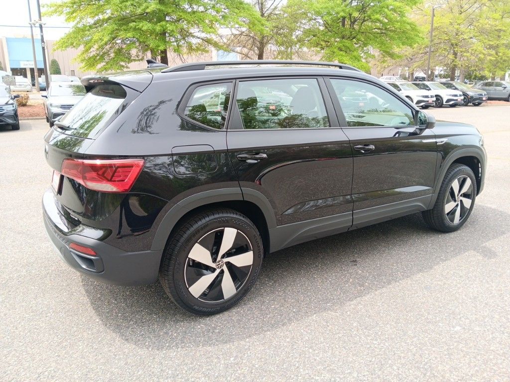 2024 Volkswagen Taos 1.5T S 5