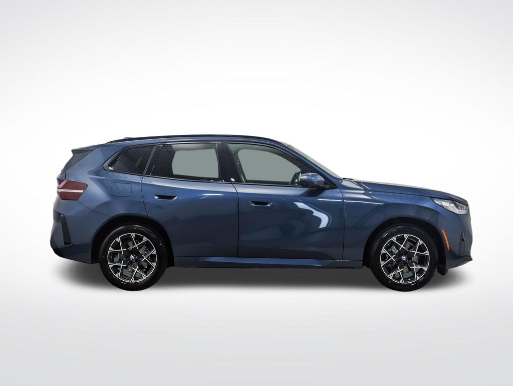 Thumbnail: 2026 BMW X3 - 6