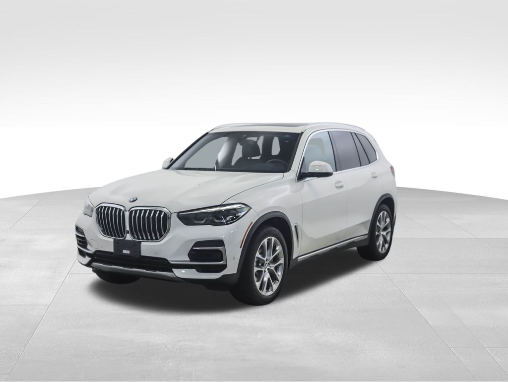 Thumbnail: 2022 BMW X5 - 1