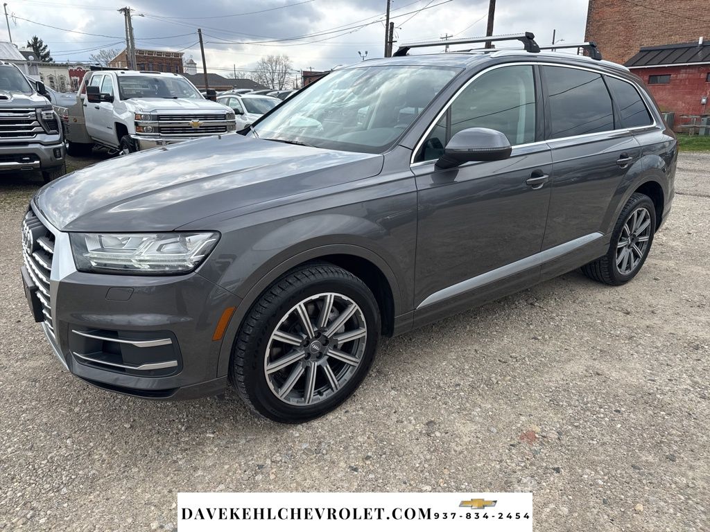Gray Metallic 2019 Audi Q7 55 TFSI quattro Premium Plus SUV / Crossover All-Wheel Drive 8-Speed Automatic