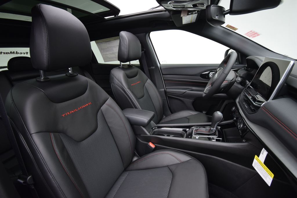 new 2026 Jeep Compass car, priced at $37,762