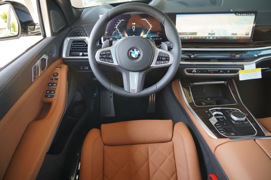 Thumbnail: 2026 BMW X5 - 14
