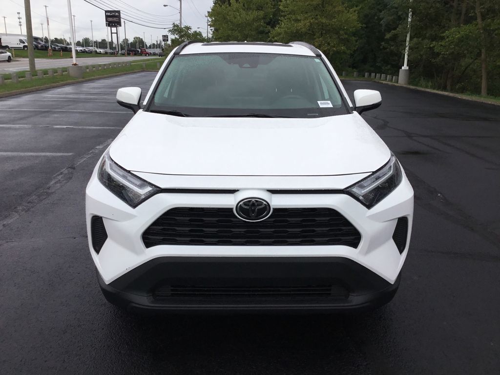 Thumbnail: 2023 Toyota RAV4 - 8