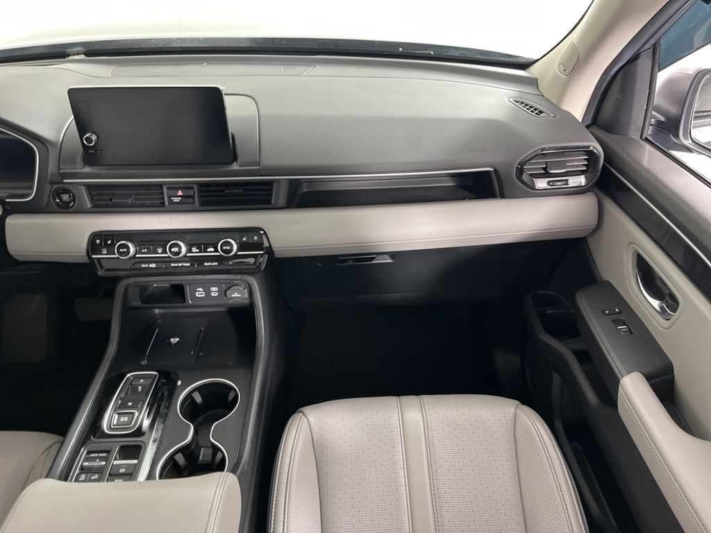 Thumbnail: 2024 Honda Pilot - 16