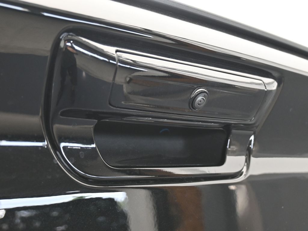 New 2026 Diamond Black Crystal Pearlcoat Ram Limited image 36