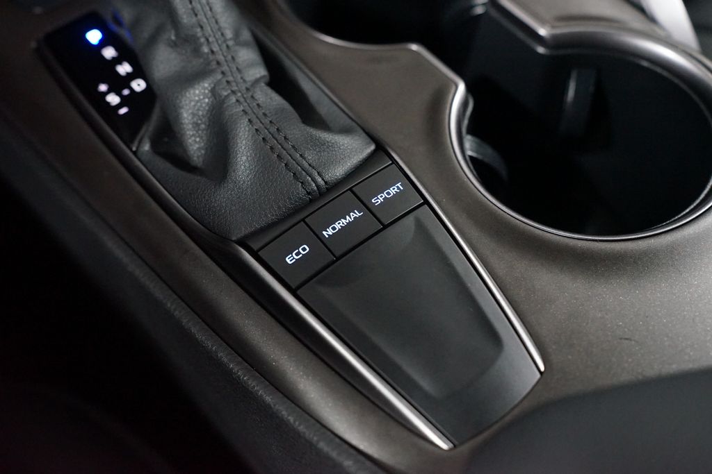 Thumbnail: 2023 Toyota Camry - 22