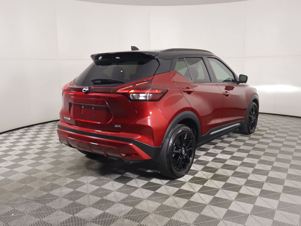 Thumbnail: 2023 Nissan Kicks - 5