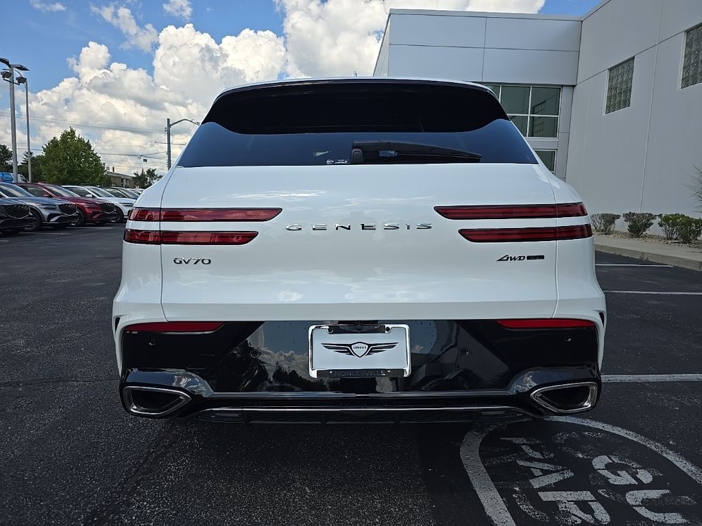 Thumbnail: 2026 Genesis GV70 - 7