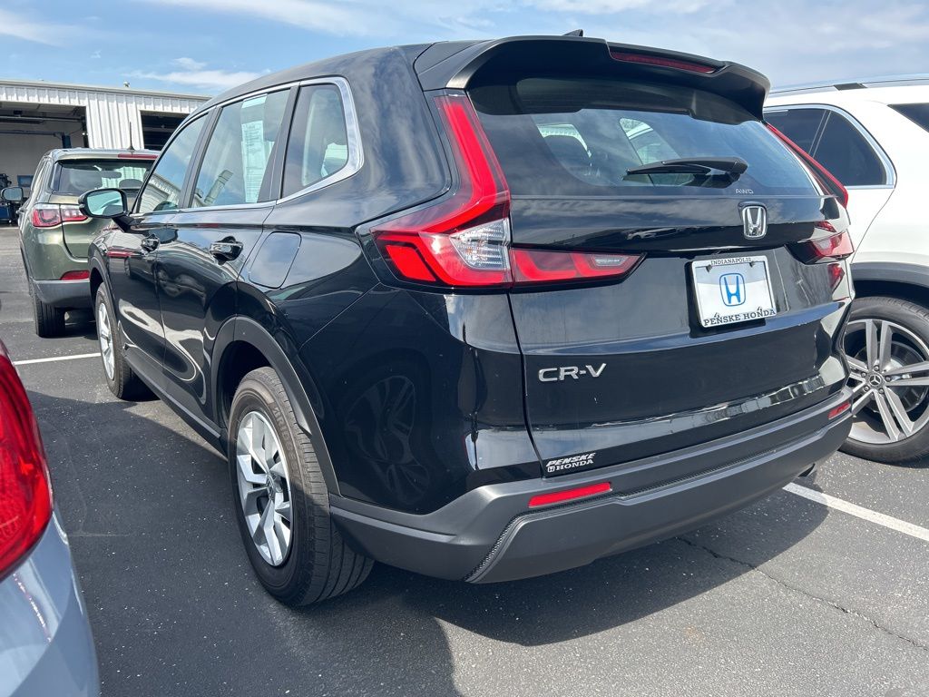 2023 Honda CR-V LX 2