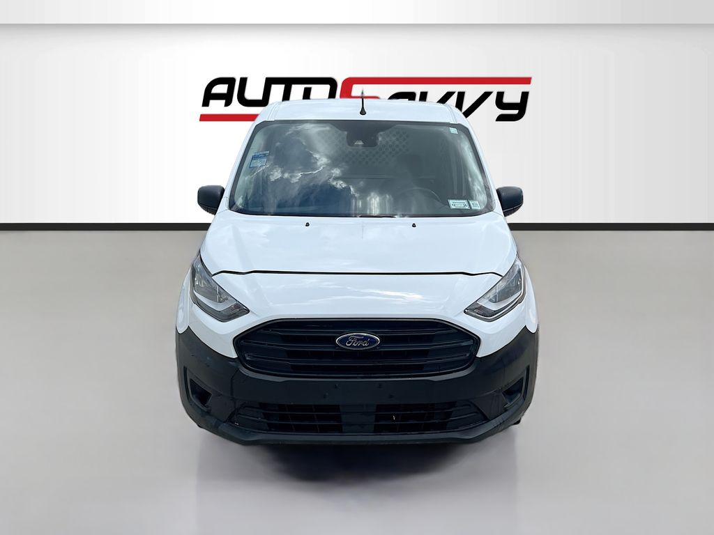 Used 2022 White Ford XL image 2