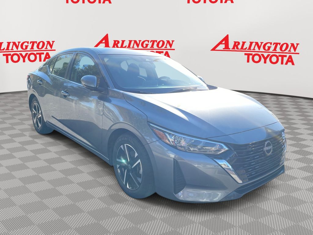 2024 Nissan Sentra SV's photo