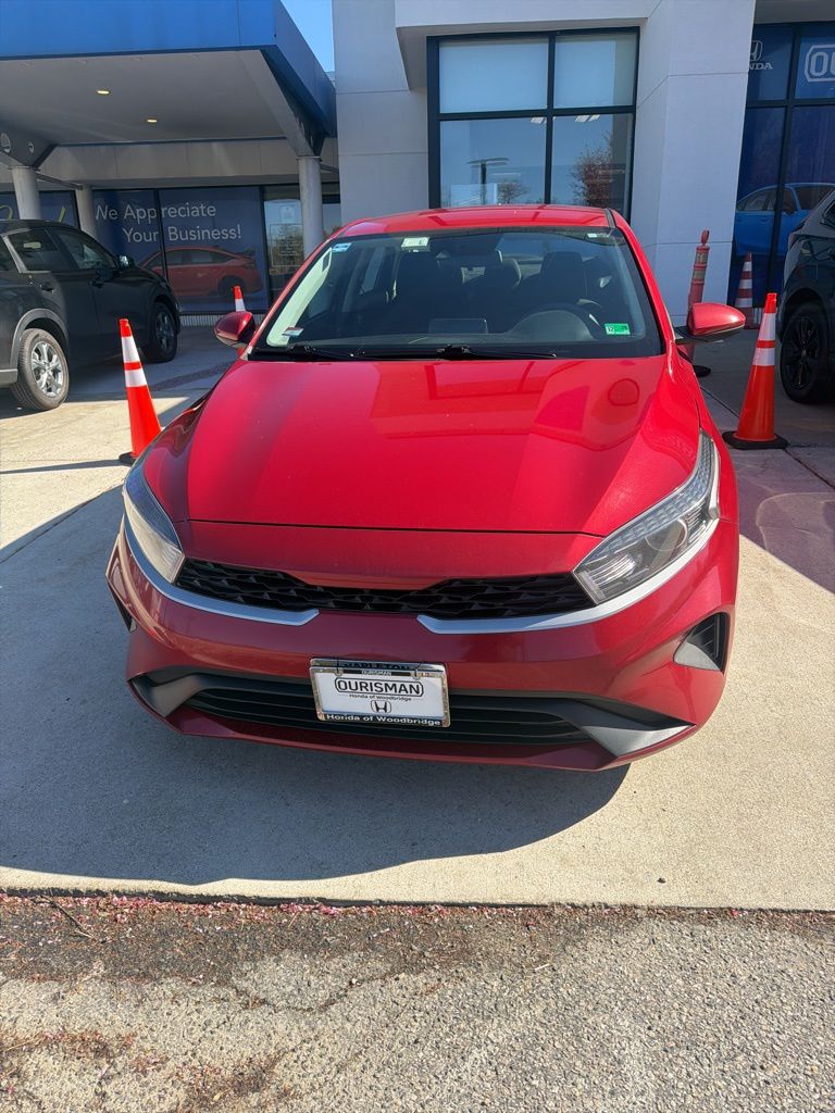 Currant Red 2023 Kia Forte LXS FWD Sedan Front-Wheel Drive Continuously Variable Transmission